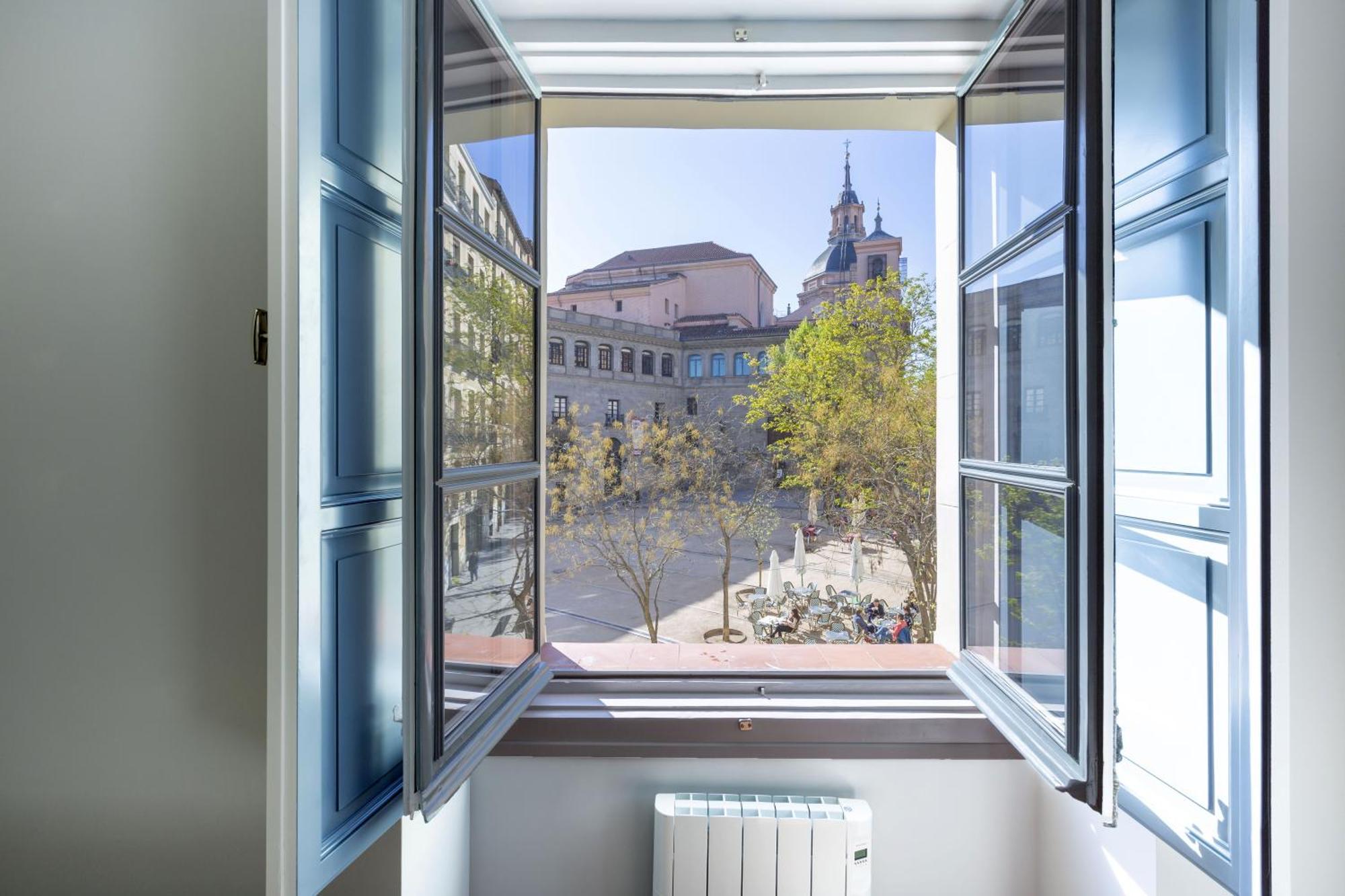 Precioso Apt En La Plaza De La Paja Latina Madrid Exterior foto